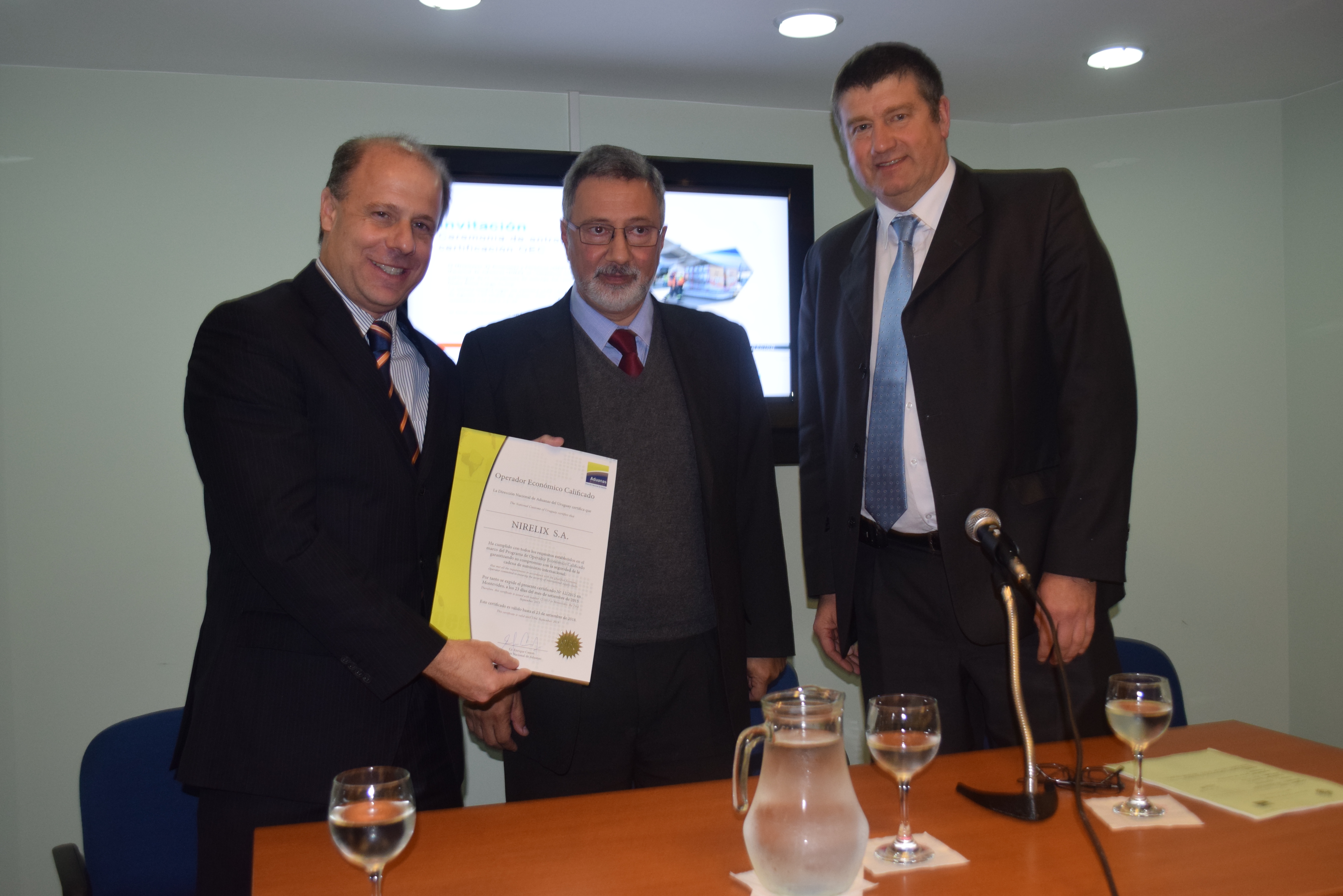 Rossi Cargo Group es el decimosegundo Operador Económico Calificado de Uruguay